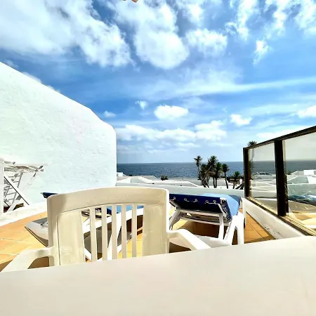 Apartmán Bungalow Freewifi, Facing The Ocean, Nearby Beach,