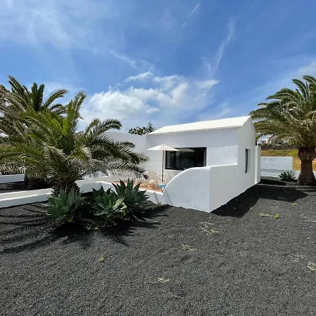 Bungalow Freewifi, Facing The Ocean, Nearby Beach, * Charco del Palo