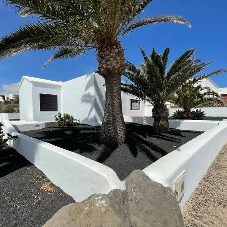 Bungalow Freewifi, Facing The Ocean, Nearby Beach, *
