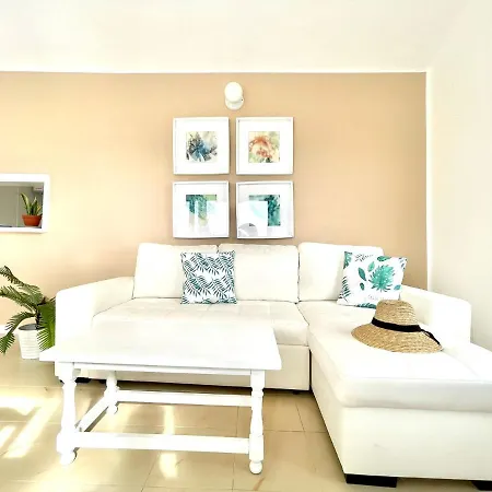 Bungalow Freewifi, Facing The Ocean, Nearby Beach, Apartment *